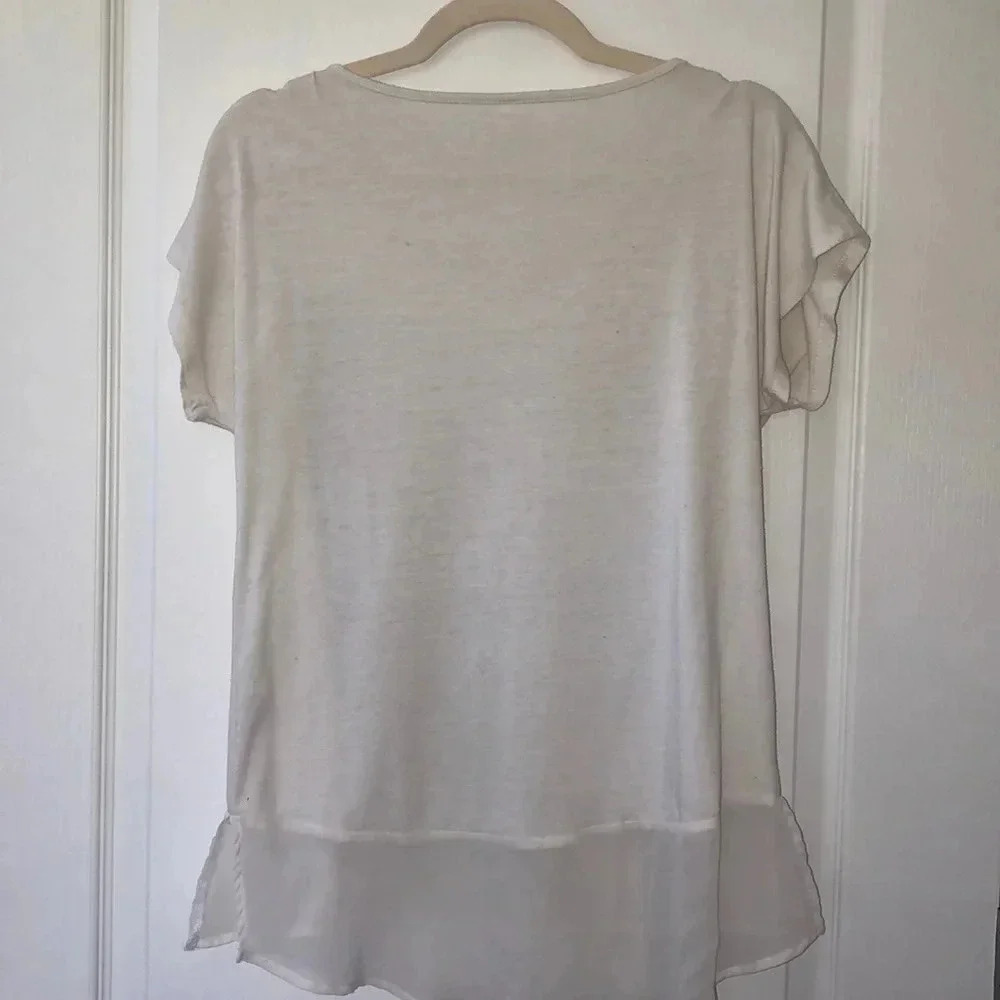 White Flowy Shirt - Picture 2 of 4